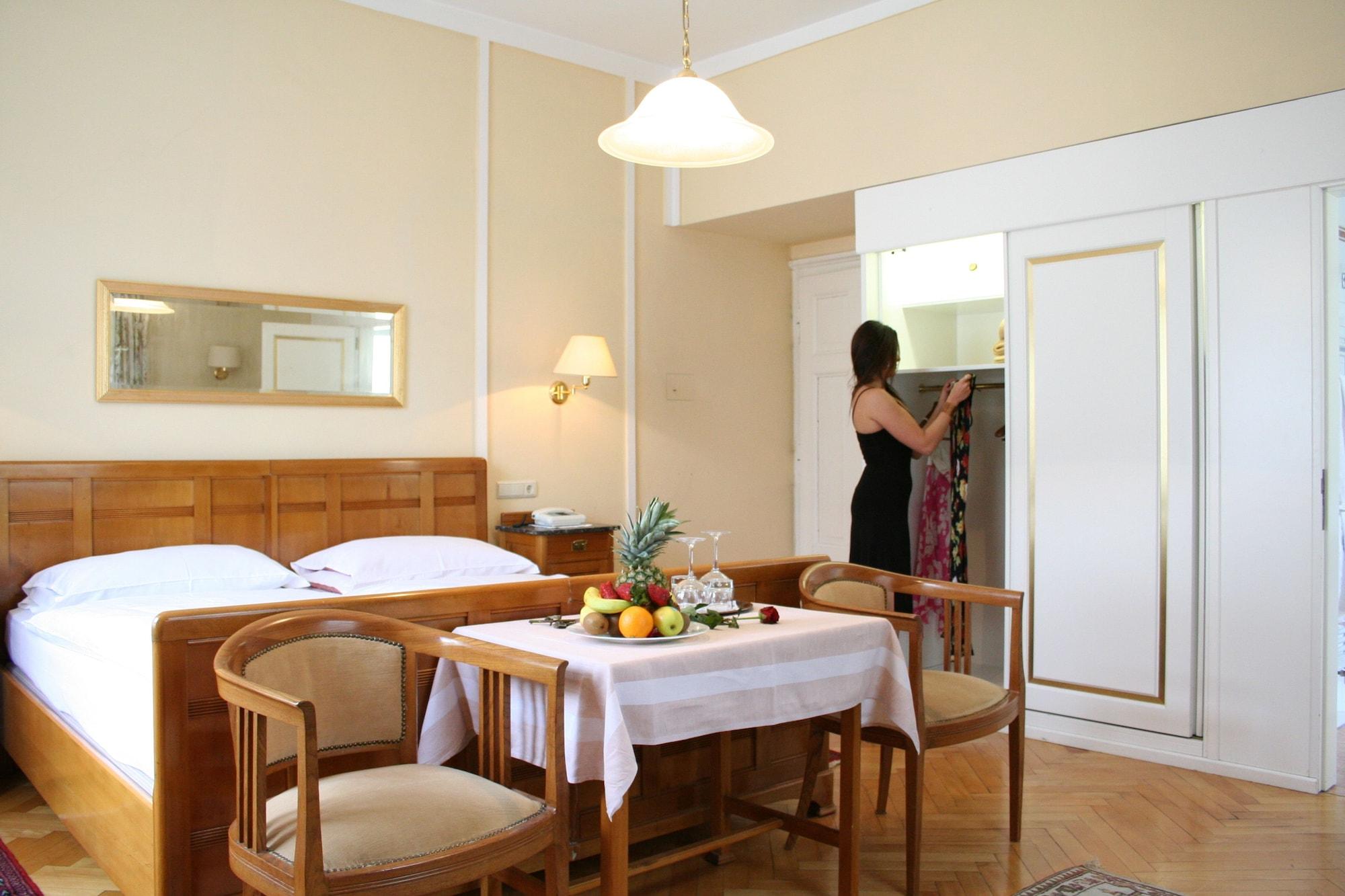 Hotel Villa Westend Merano Exterior photo