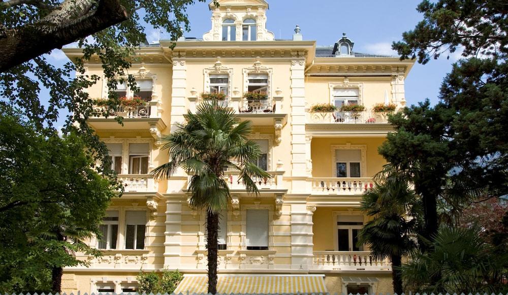 Hotel Villa Westend Merano Exterior photo
